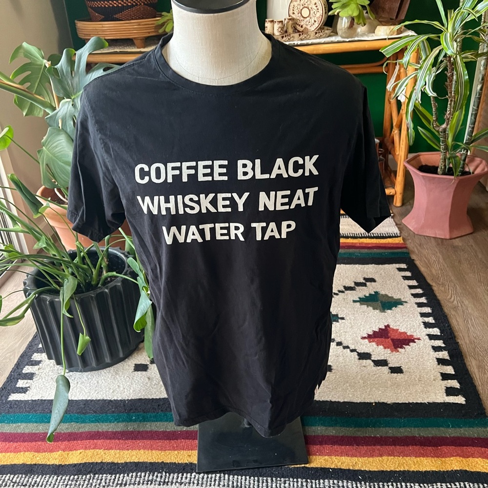 S/S Black Iron & Resin Tee Size M. Standard Fit, never worn.
